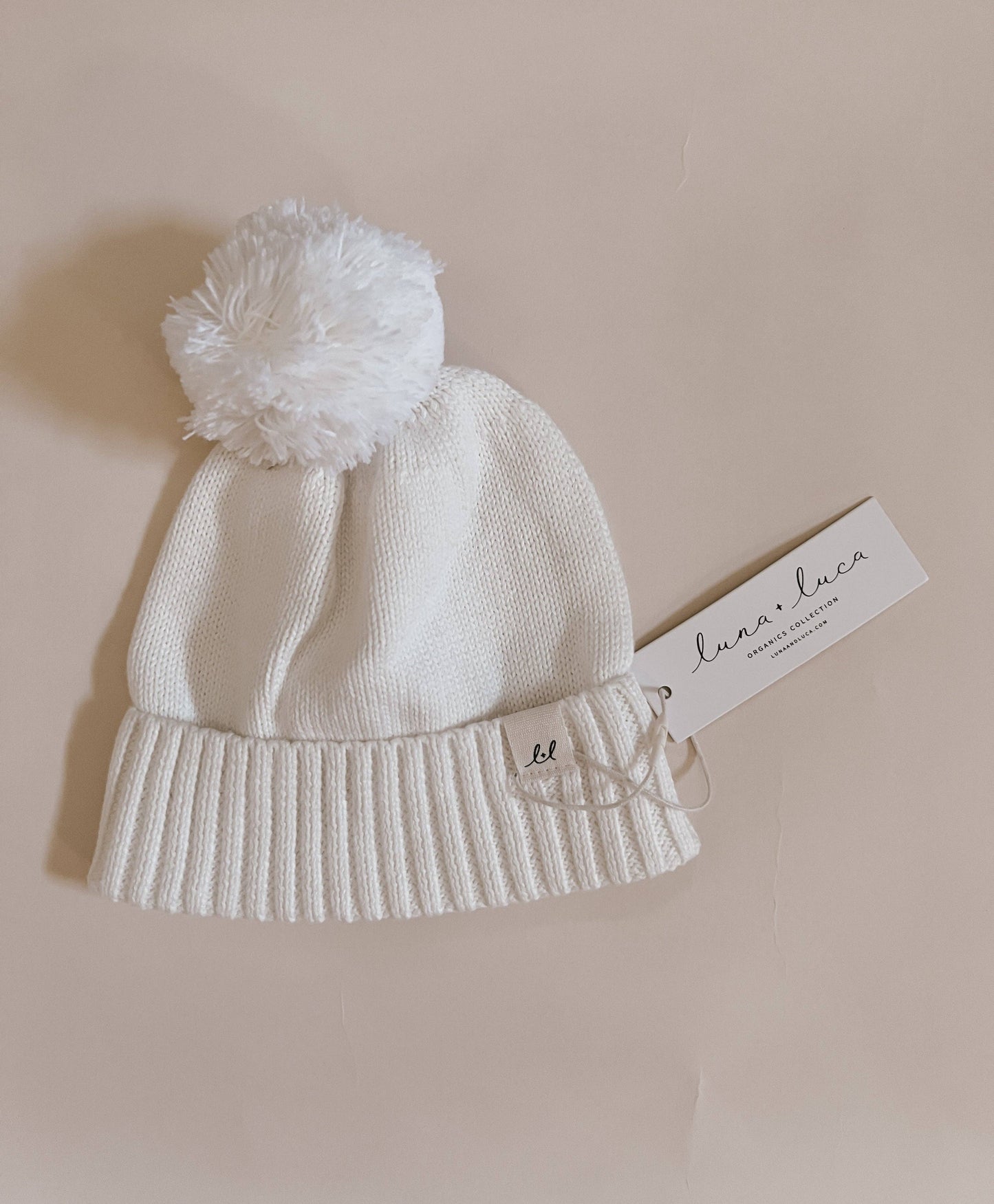 Pom Beanie | White