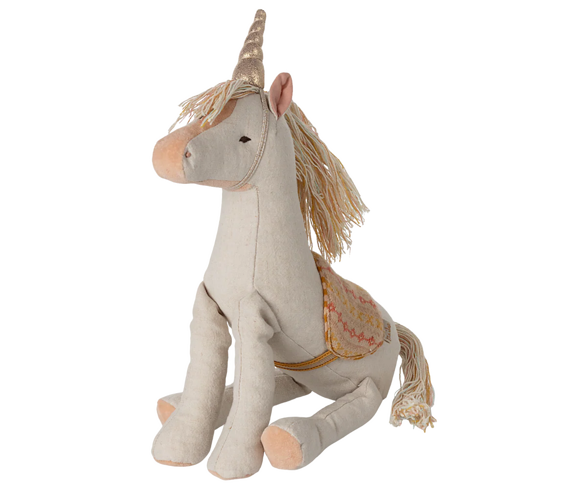 Unicorn | Medium