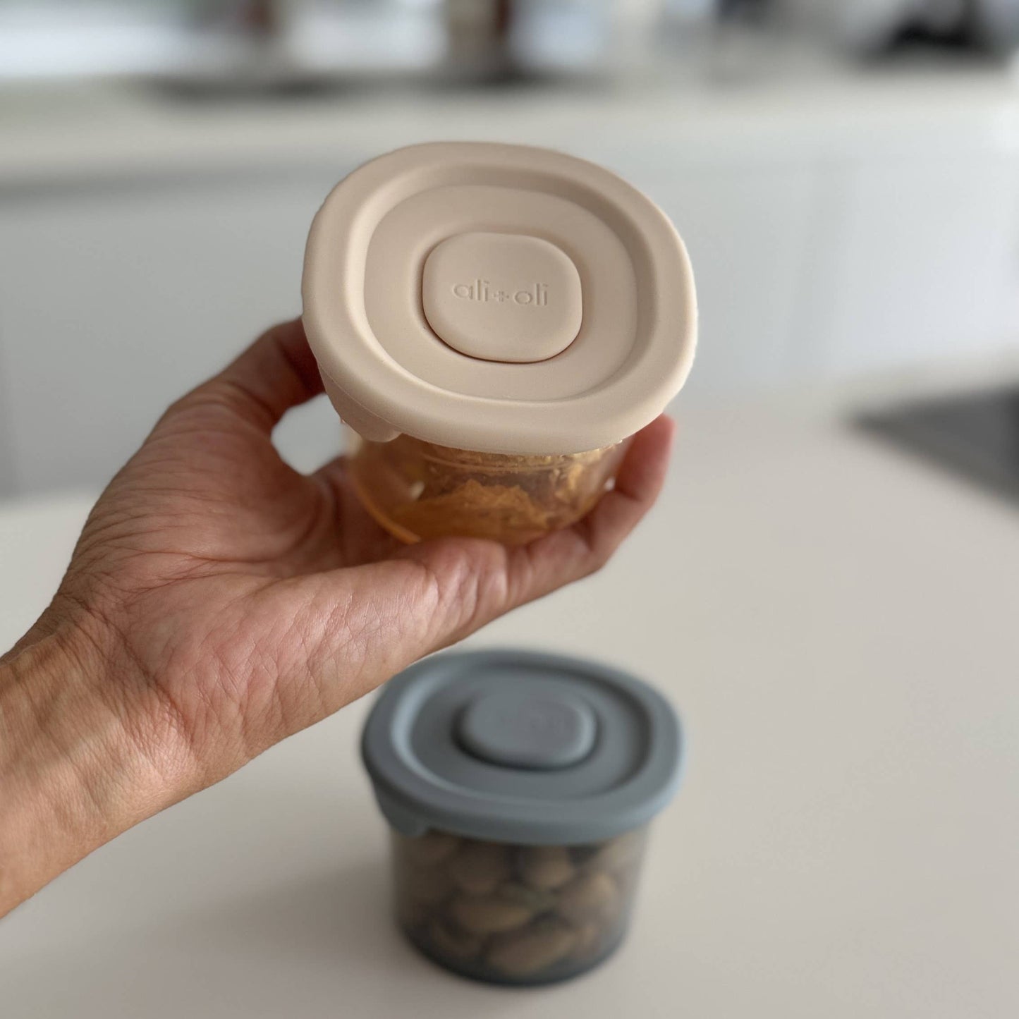 Ali+Oli Silicone Food Containers (4oz) 2-pack | Sky-Khaki