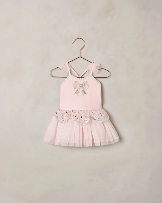 Elise Tutu | Pink