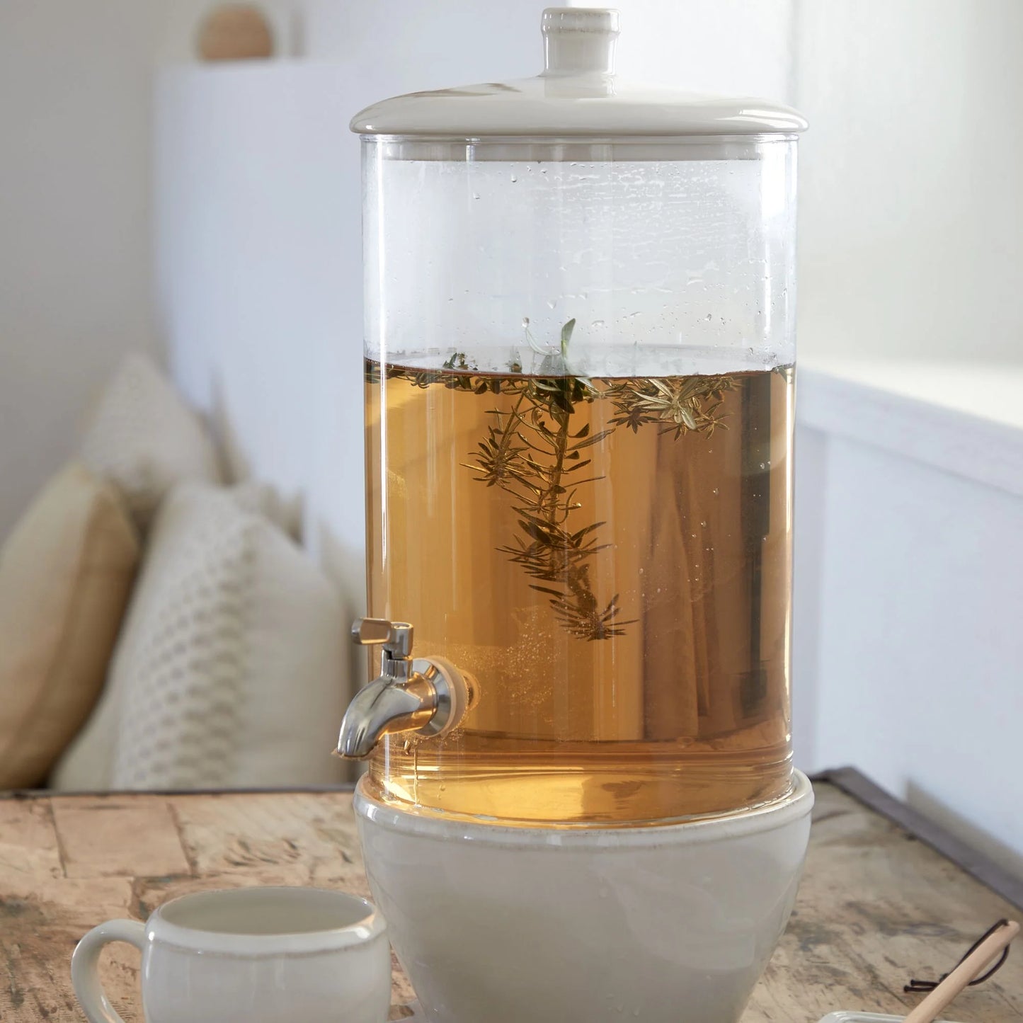 Glass Drink Dispenser with Stand Fontana | Casafina by COSTA NOVA