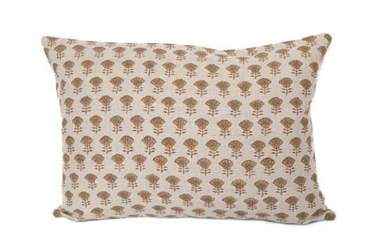 Callie Pillow | 12x20