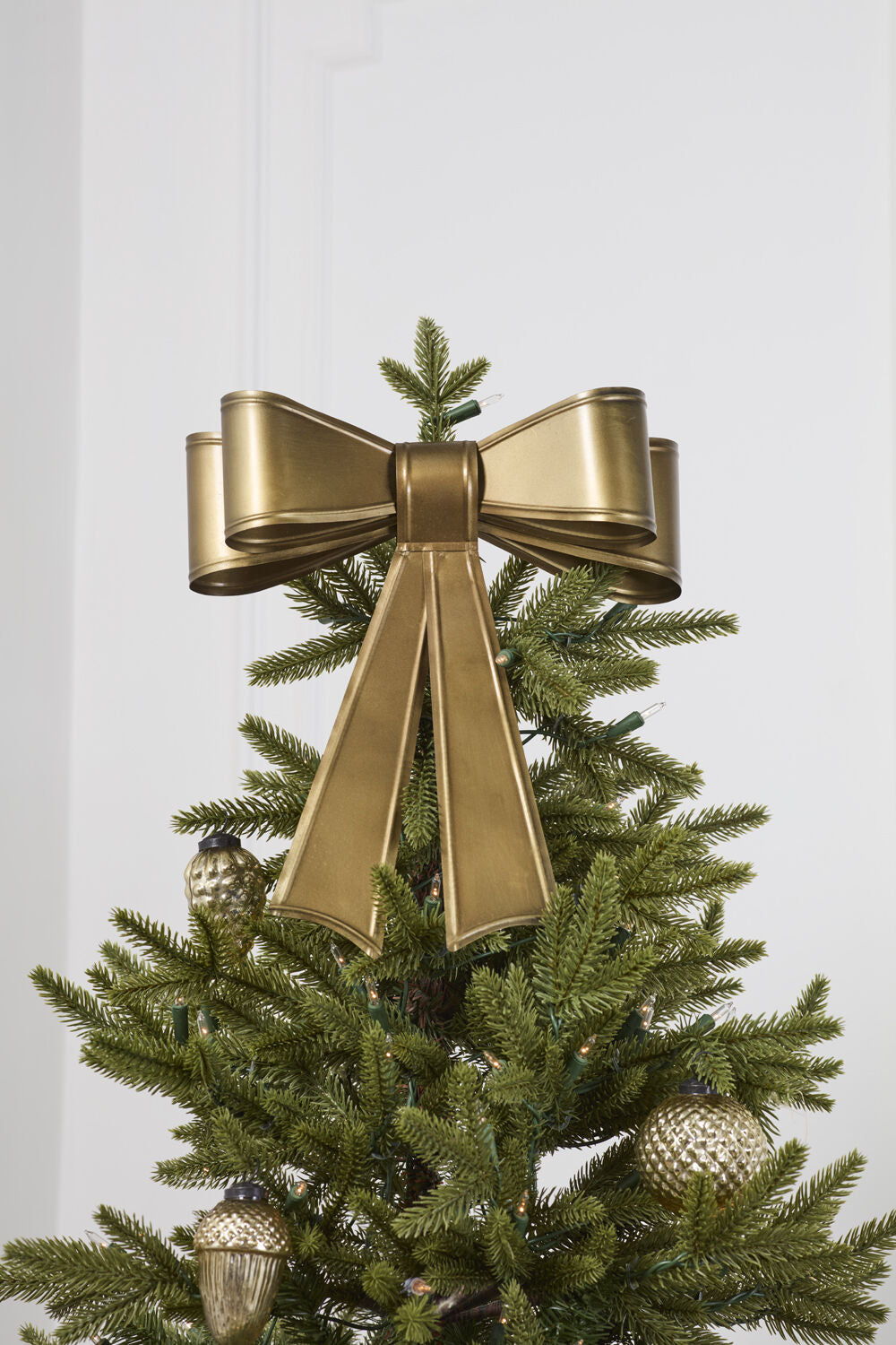 Bow Tree Topper