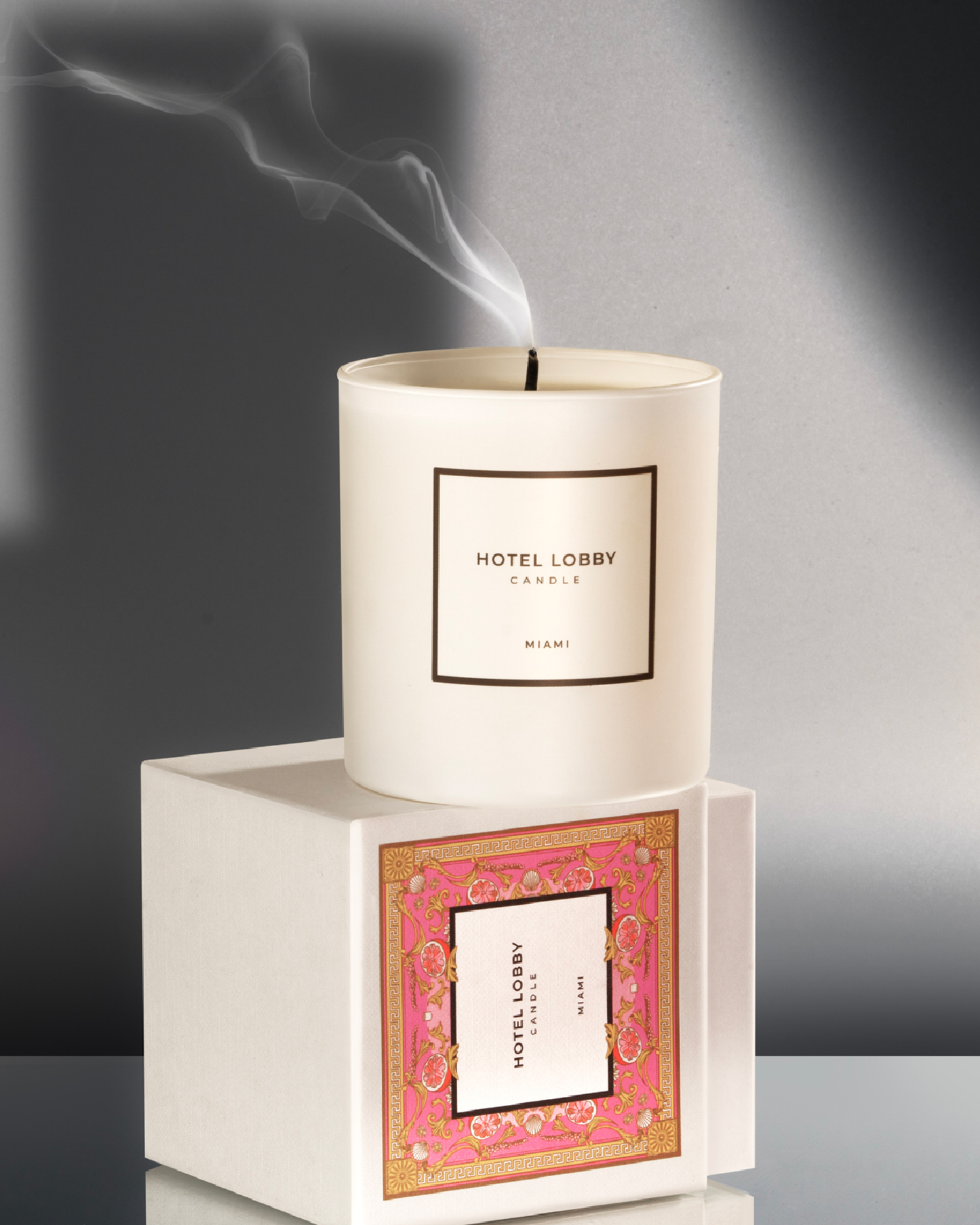 Hotel Lobby Miami | Luxury Soy Candle | 9.75 oz