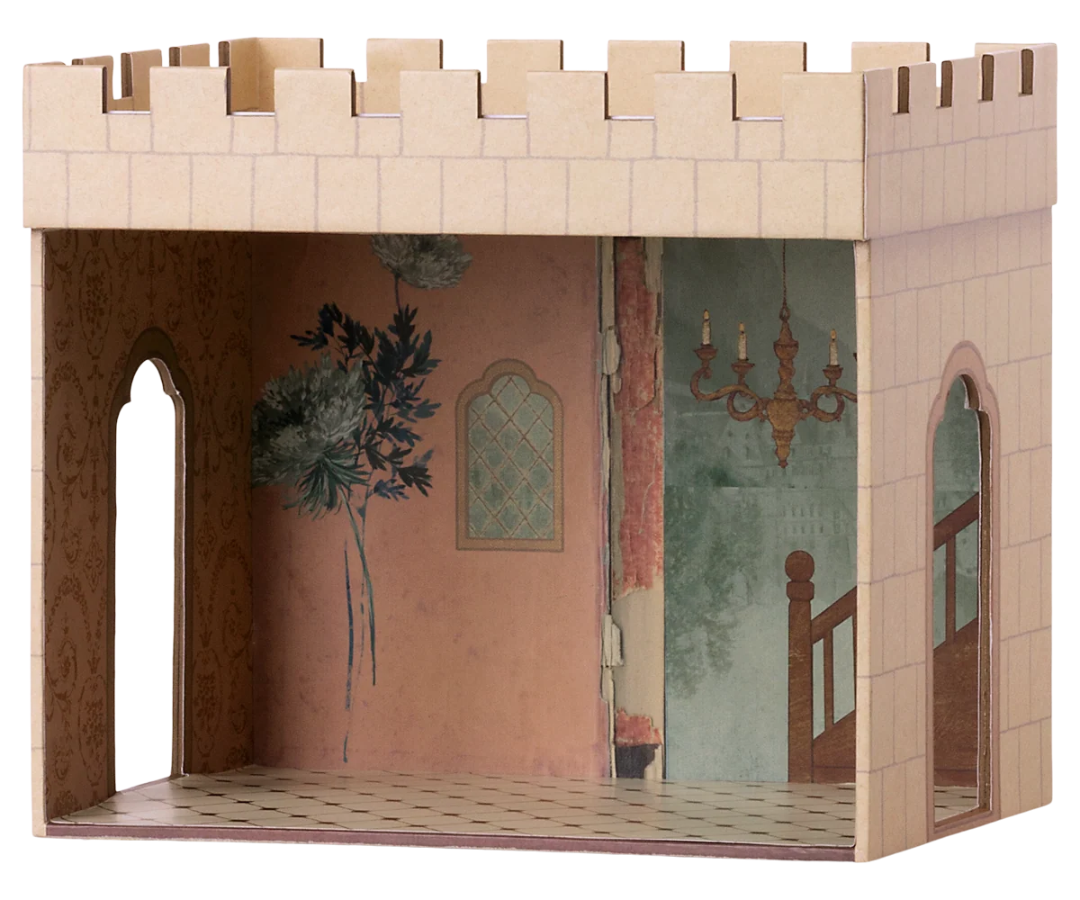 Castle Hall | Mouse
