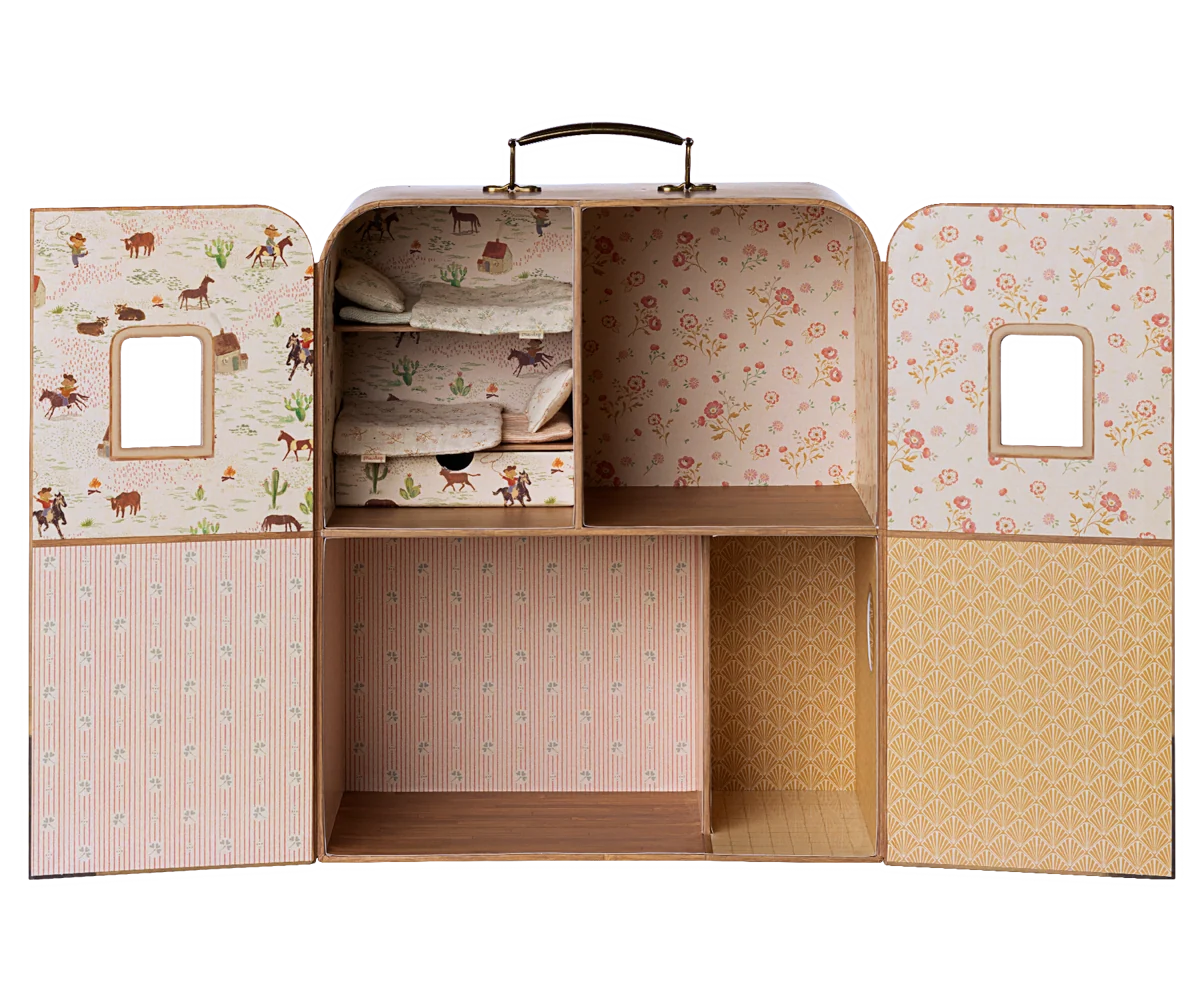 SuitCasa Mouse House | Little Sister and Brother Mouse