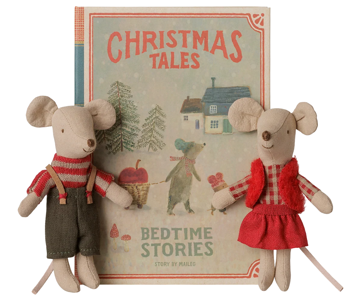 Christmas Twin Mice | Little Sister and Brother in Book