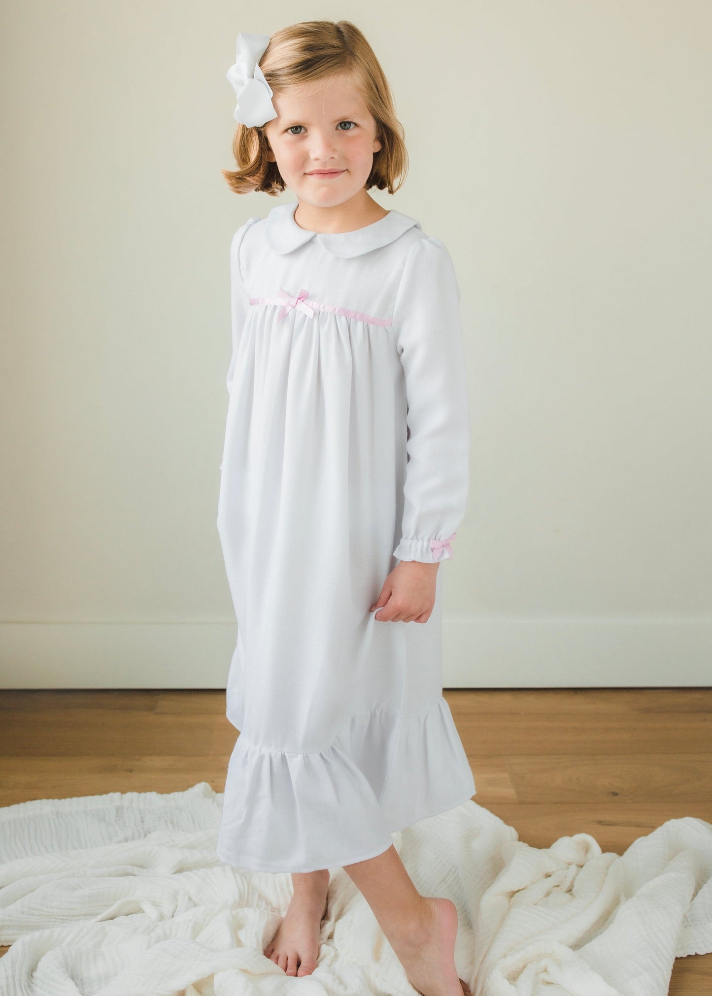 Classic Nightgown | White with Light Pink Bow