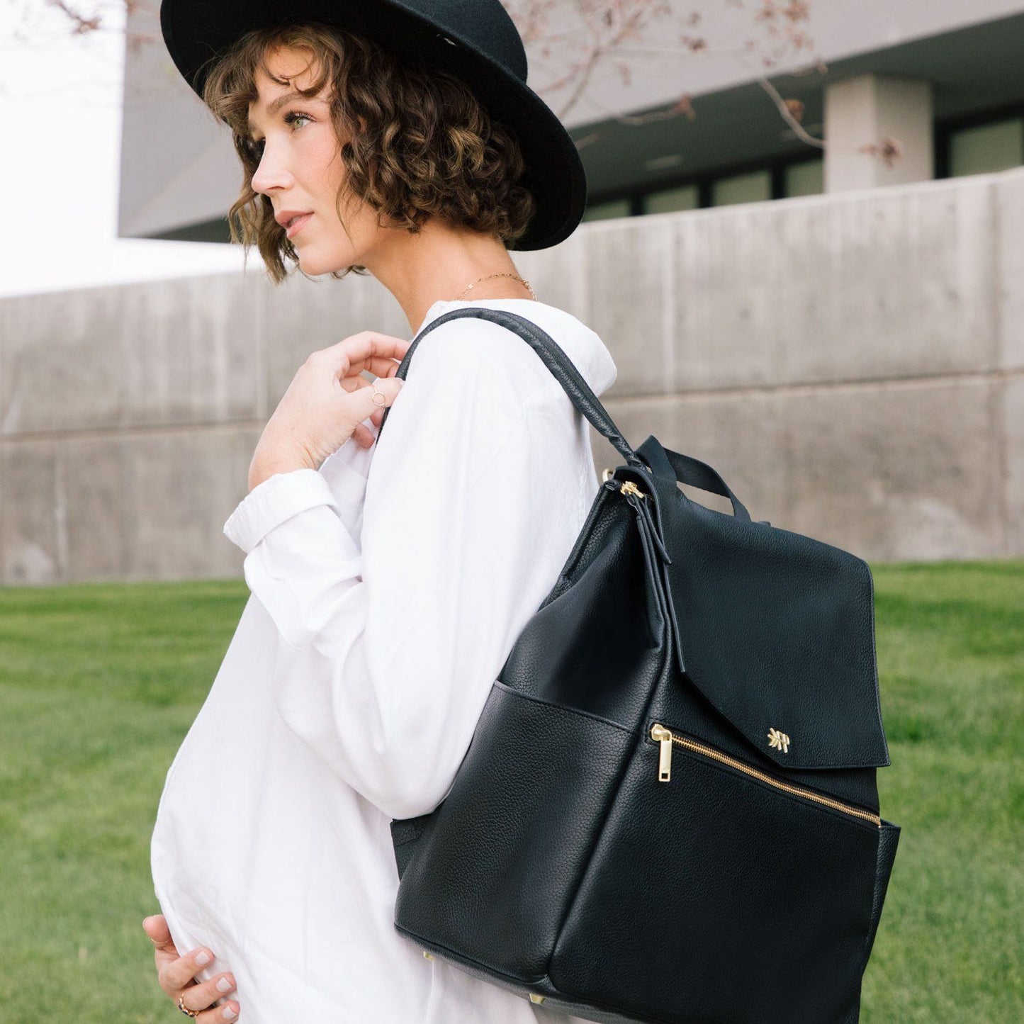 Freshly Picked Classic Diaper Bag II - Ebony