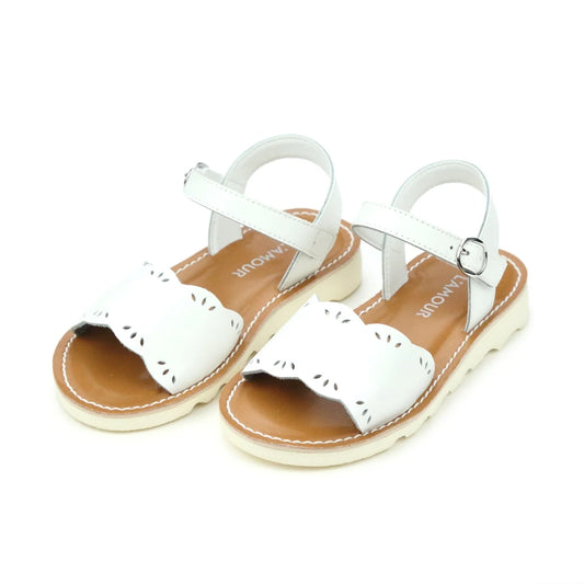 Ella Scalloped Sandal | Whte
