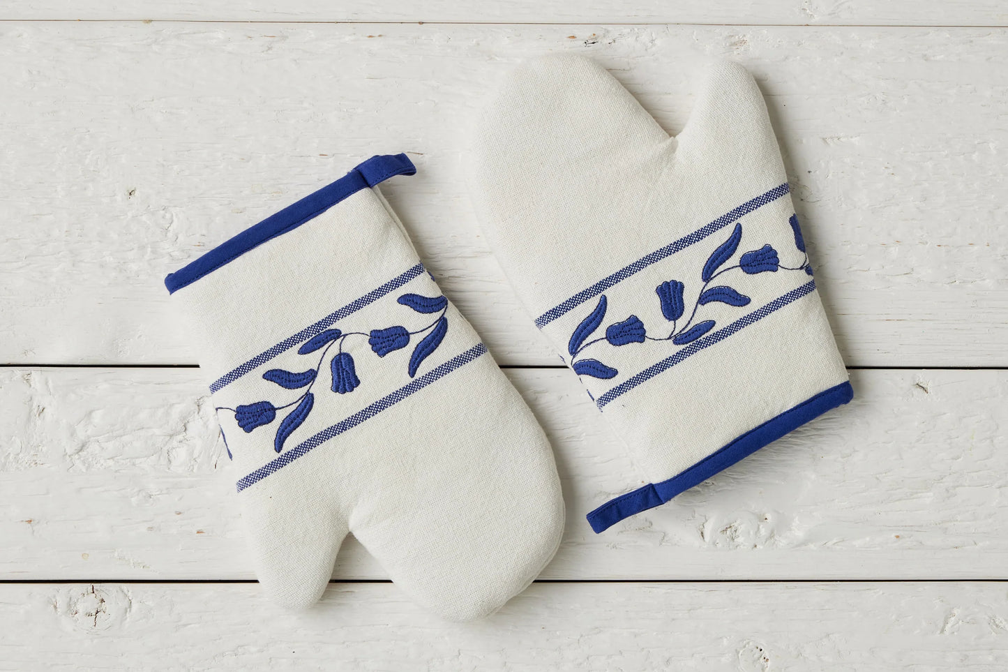 Oven Mitt, Tulip, Set of 2 | Choose Color