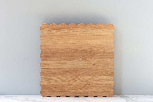 Square Scalloped Cutting Board | Large