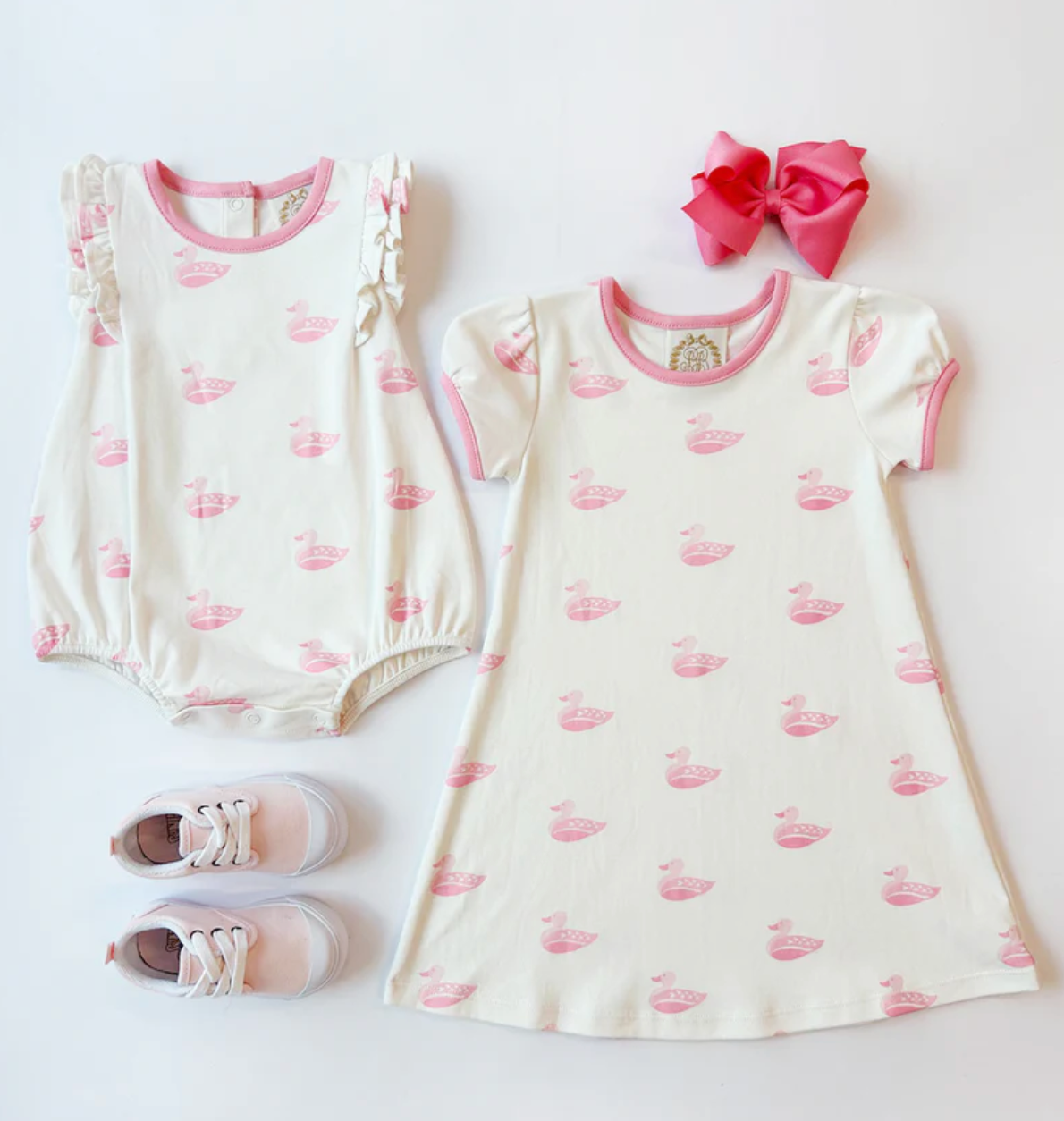 Ruehling Ruffle Bubble | Merrimack Quack Quacks (Palm Beach Pink) with Hamptons Hot Pink