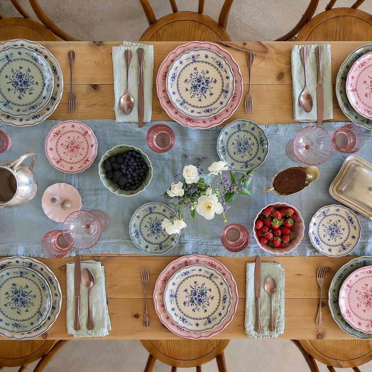 Dinner Plate Villa | Olive Blue