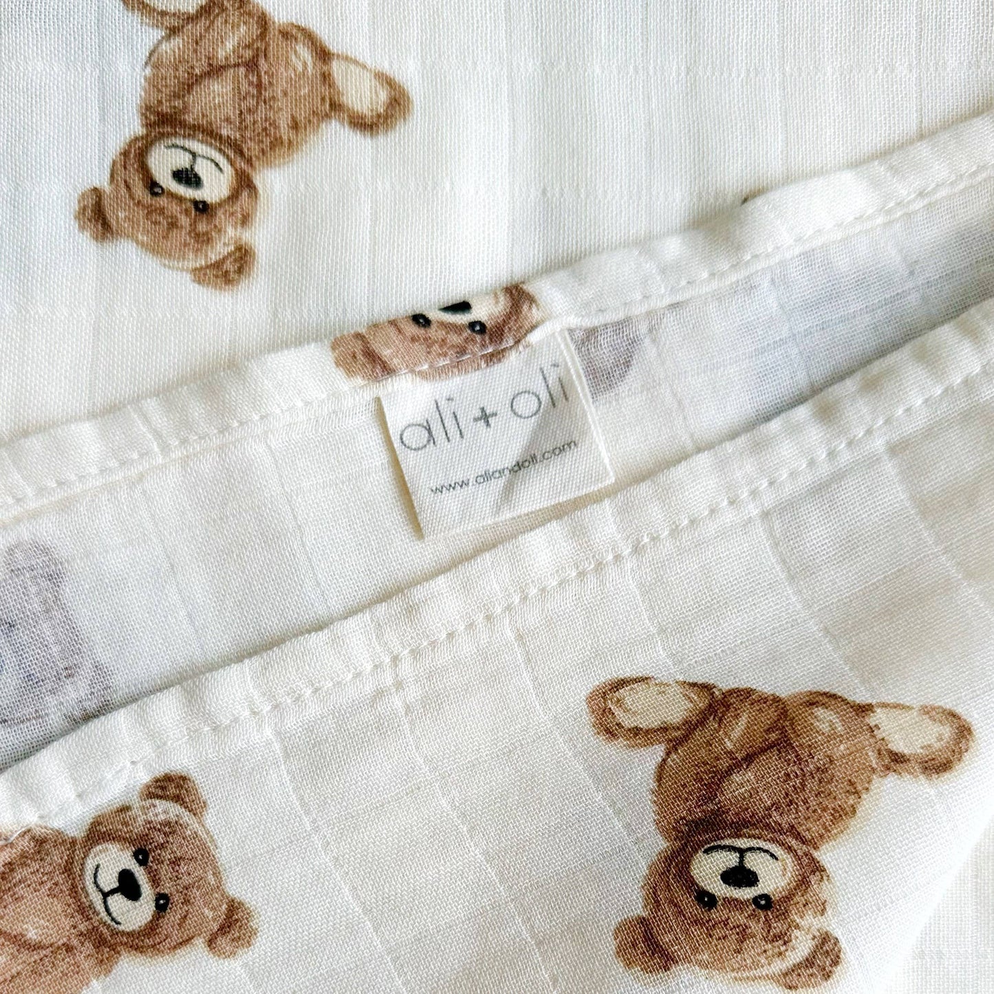Bamboo Muslin Swaddle | Teddy Bear