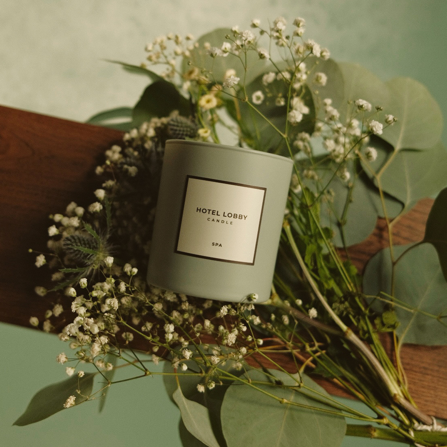 Hotel Lobby Spa | Relaxing Eucalyptus Luxury Soy Candle | 9.75 oz
