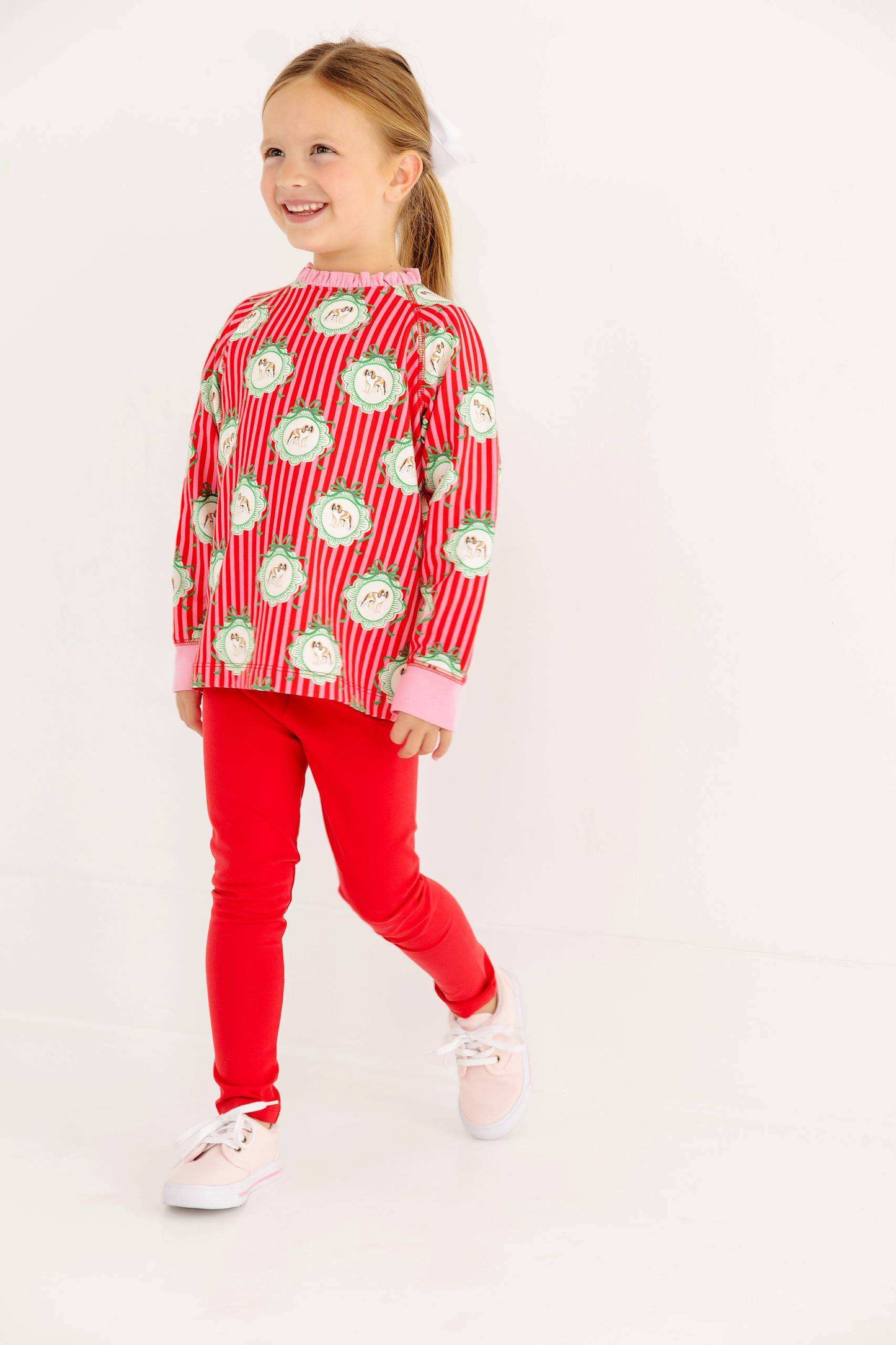 Cassidy Comfy Crewneck | Ruffle | Distinguished Doggies/Hamptons Hot Pink