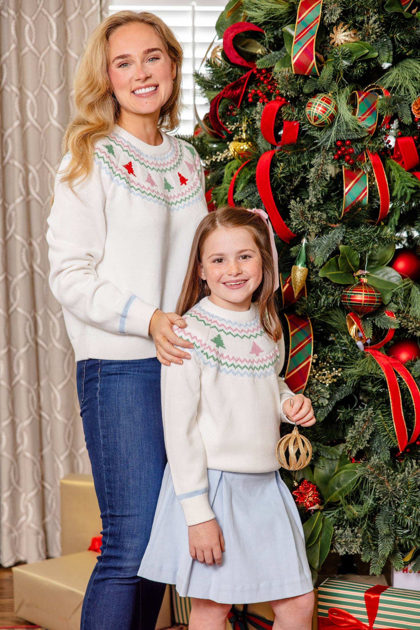 Isabelle's Sweater | Fairisle | Palmetto Pearl/Christmas Trees